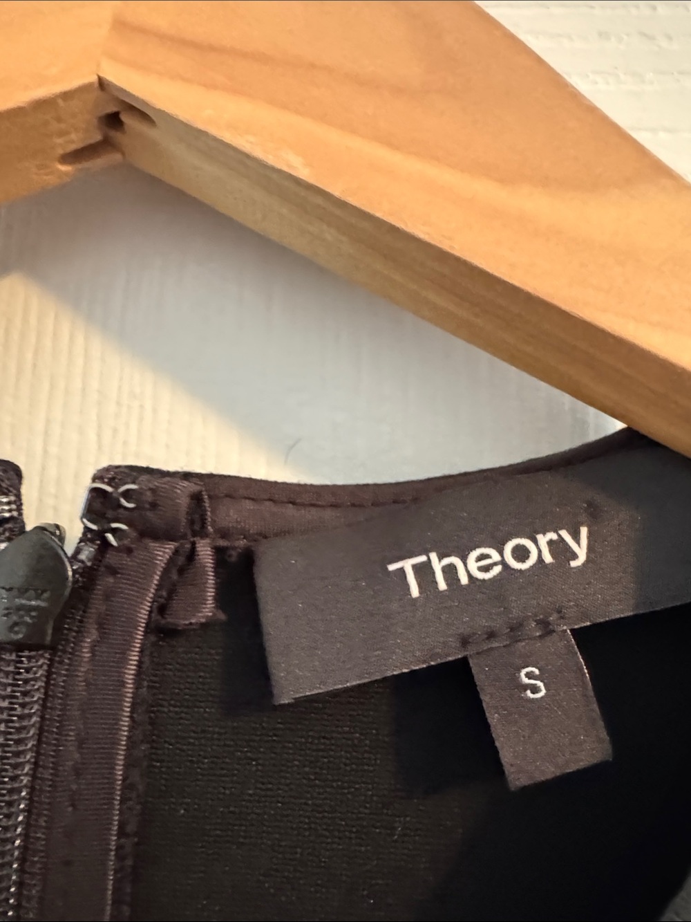 Theory Black Leather Sleeveless Shell Top - Picture 2 of 6